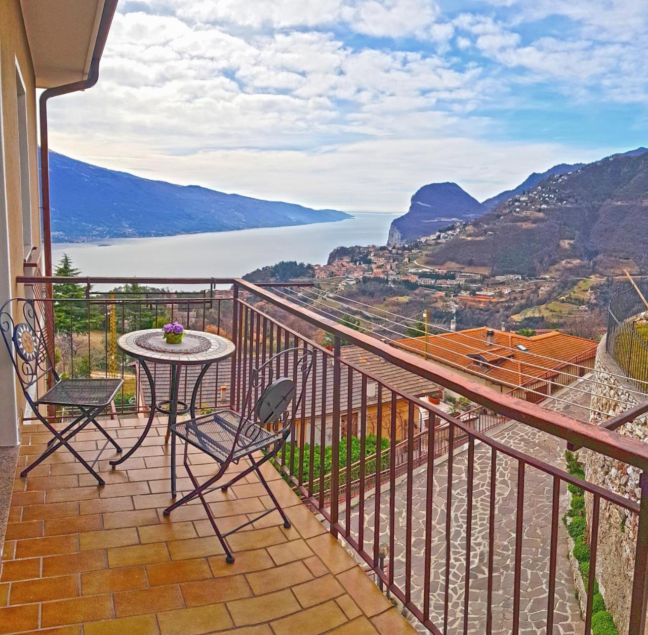 Casa Palanca Lake View Apartment By Gardadomusmea Tremosine Extérieur photo